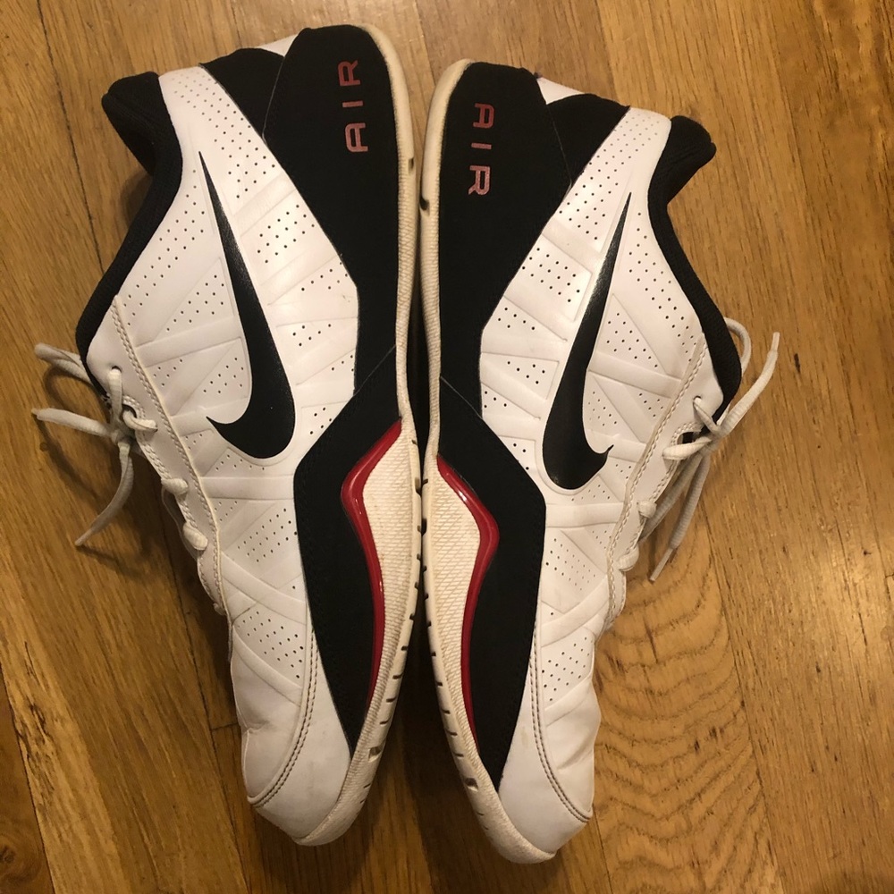 Men’s Nike shoes